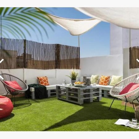 Exclusivo Duplex Con Terraza En Sevilla Exterior photo